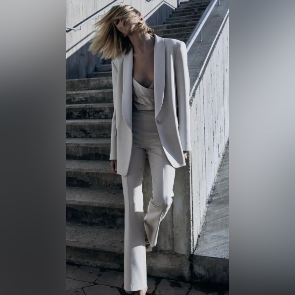 New ZARA 2 Piece Women’s Gray Silver Tuxedo Suit Satin Lapel Blazer Pant Large L